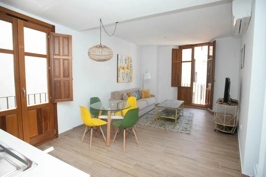 Room, Feelathome Ma Rtires Apartments, Costa Del Sol