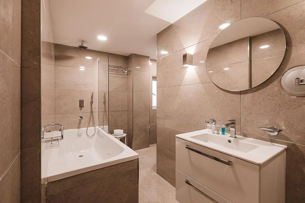 Double or Twin LAND VIEW Room, Osborne Hotel, Malta