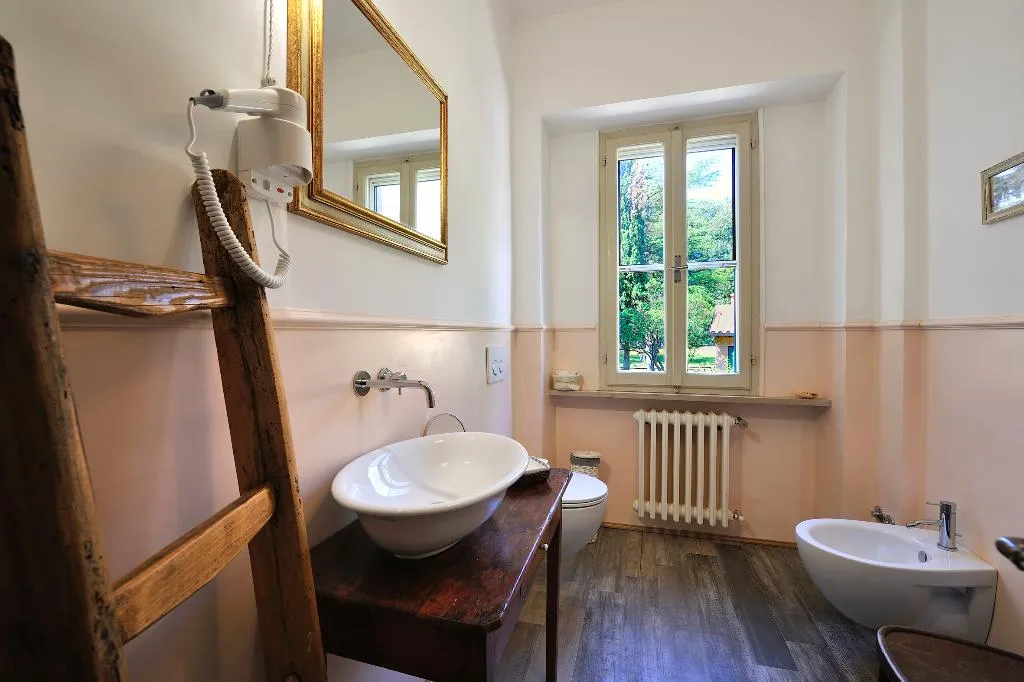 DOUBLE CAPACITY 2 Room, Un Petit Paradis, Perugia