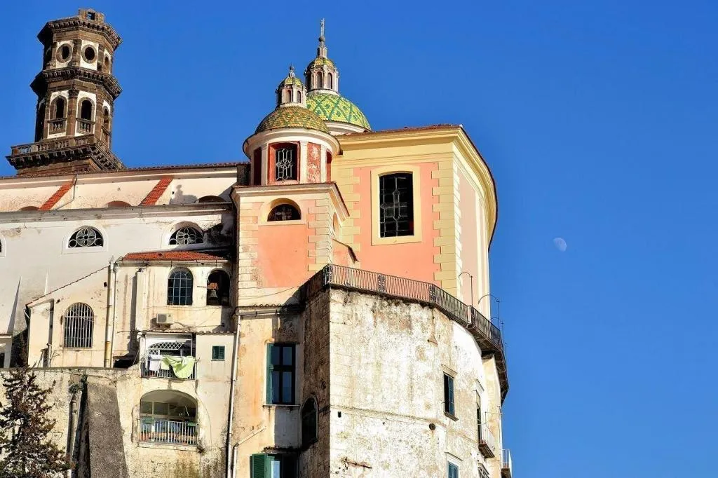 General view, Hotel Le Fioriere, Naples