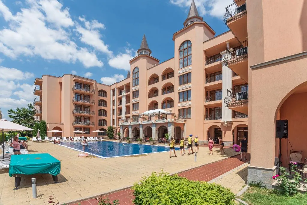 Pool, Palazzo, Bourgas