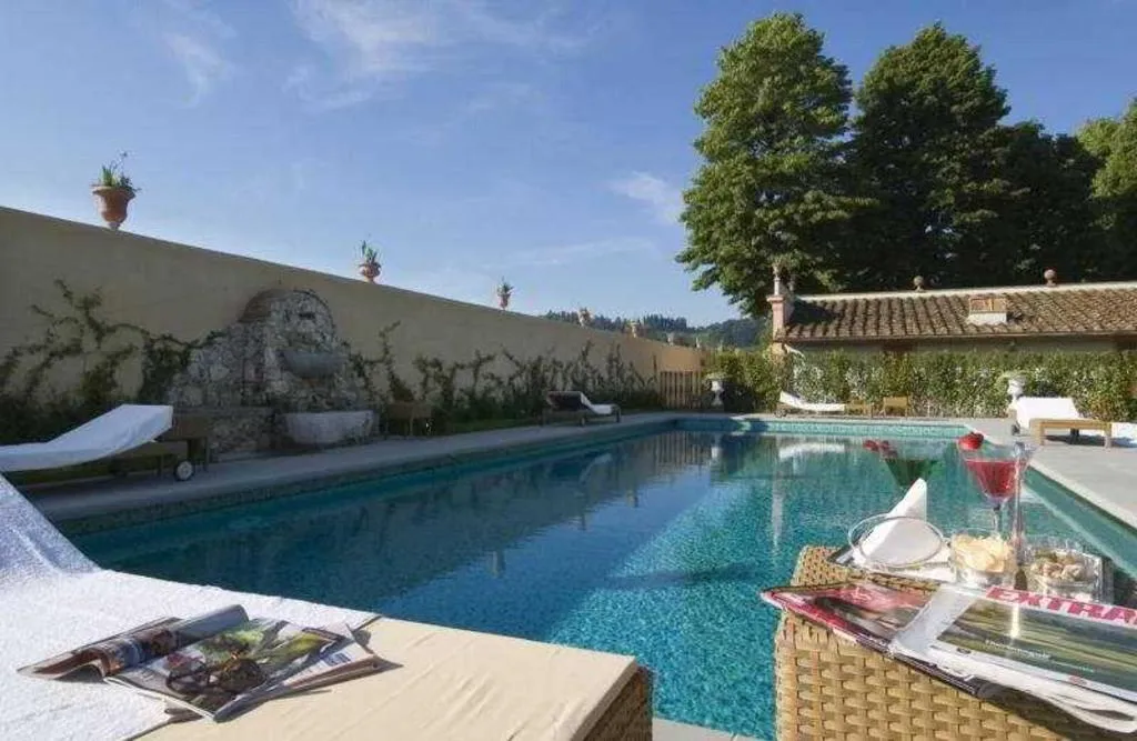 Pool, Villa Olmi Firenze, Florence