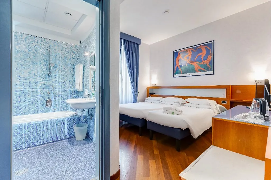 TRIPLE STANDARD Room, Best Western Plus Hotel Plaza, Naples