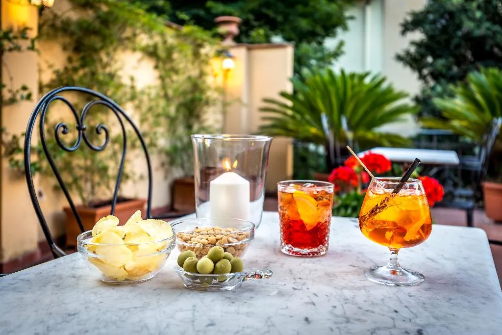 Terrace, Hotel Ungherese Small Luxury Hotel, Florence