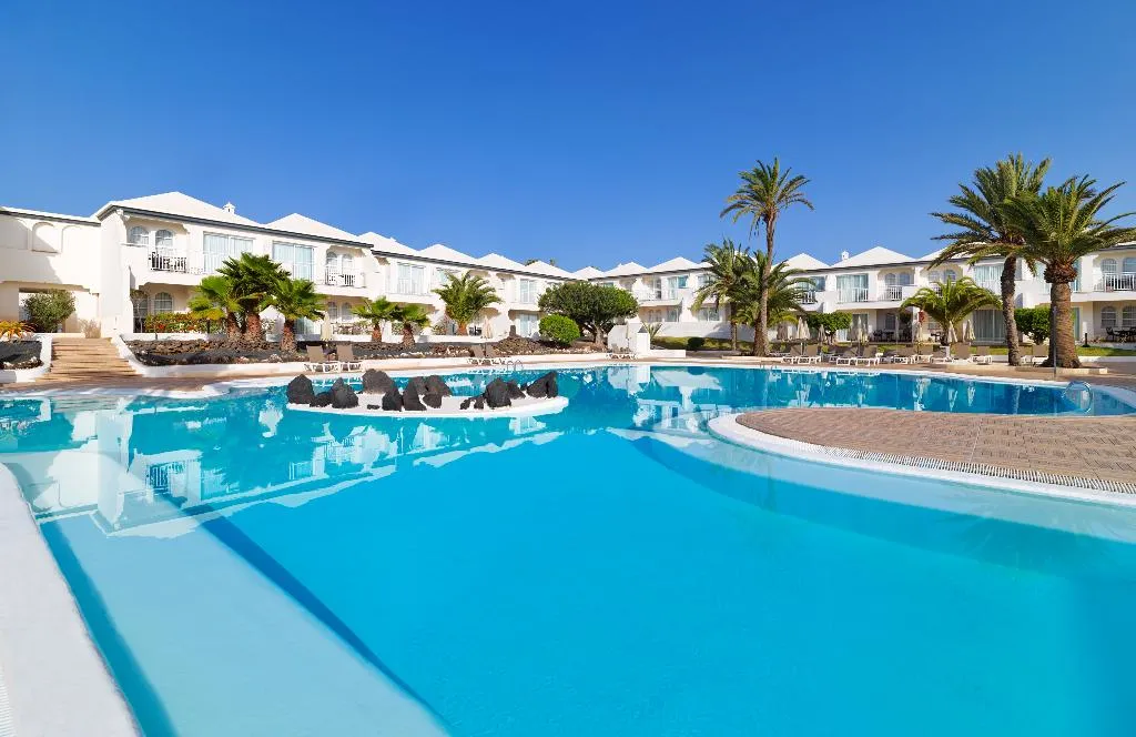 Pool, H10 Ocean Suites, Fuerteventura
