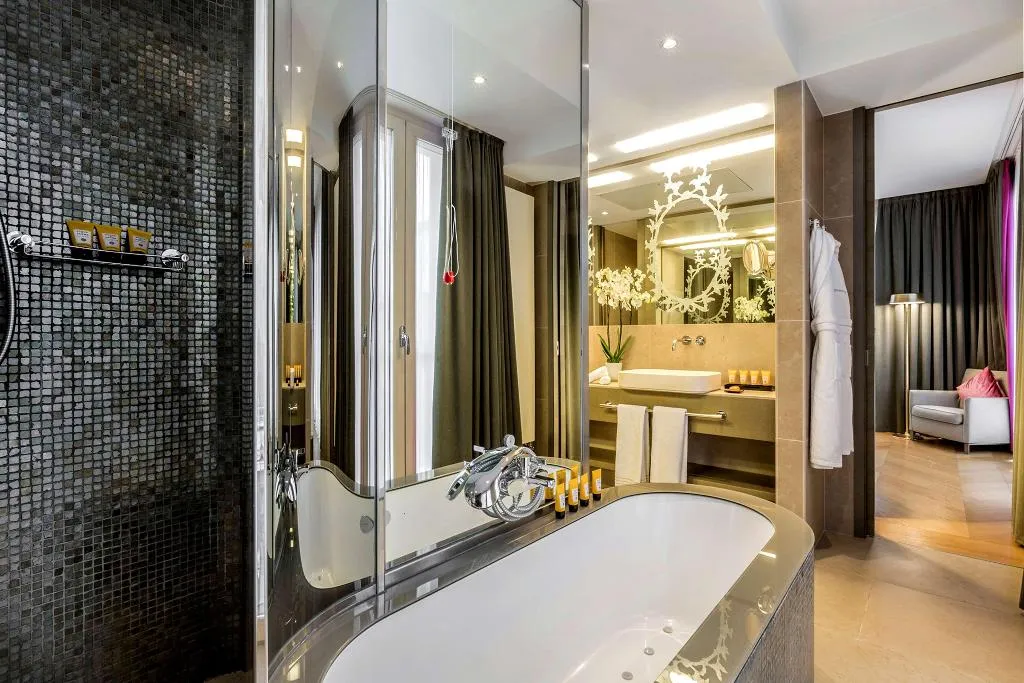 Room, Rosa Grand Milano - Starhotels Collezione, Milan