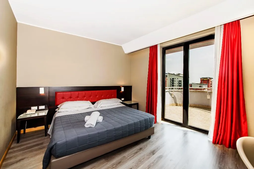DOUBLE WITH BALCONY Room, Hotel Da Vinci Milano, Milan