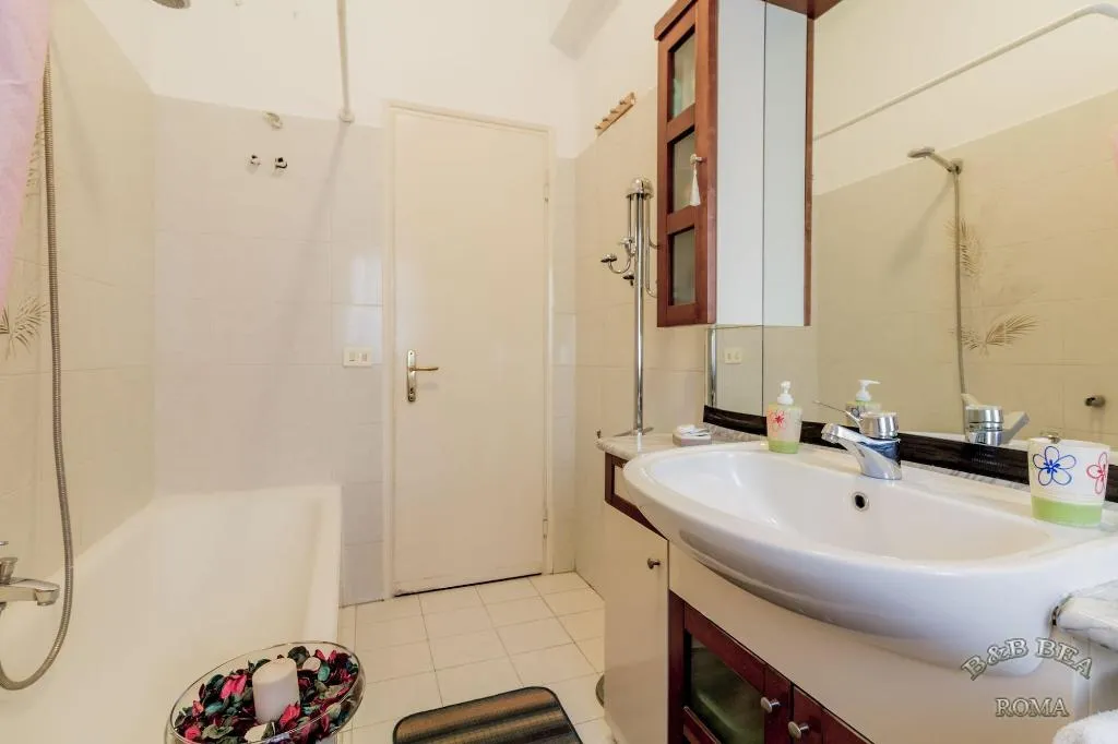 Room, B&B Bea Roma, Rome