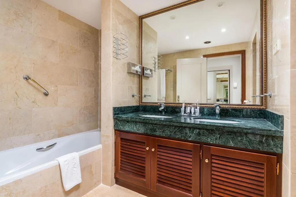 Room, B51 Boutique Hotel Puerto Banus, Costa Del Sol