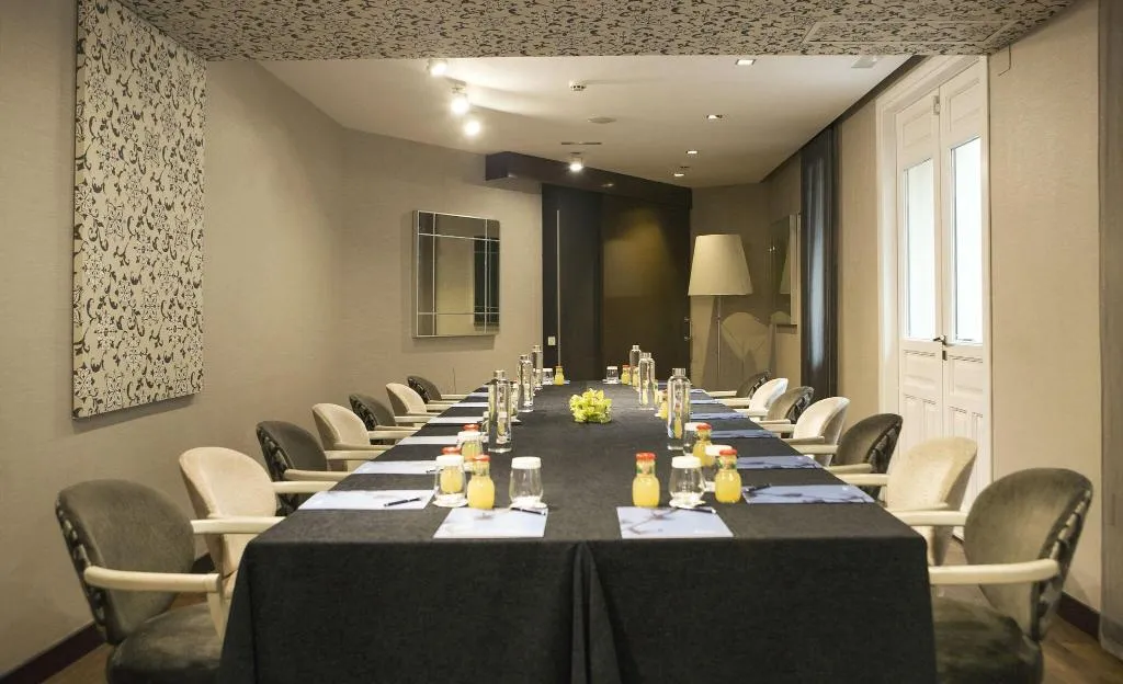 Conferences, Hospes Puerta de Alcalá, Madrid