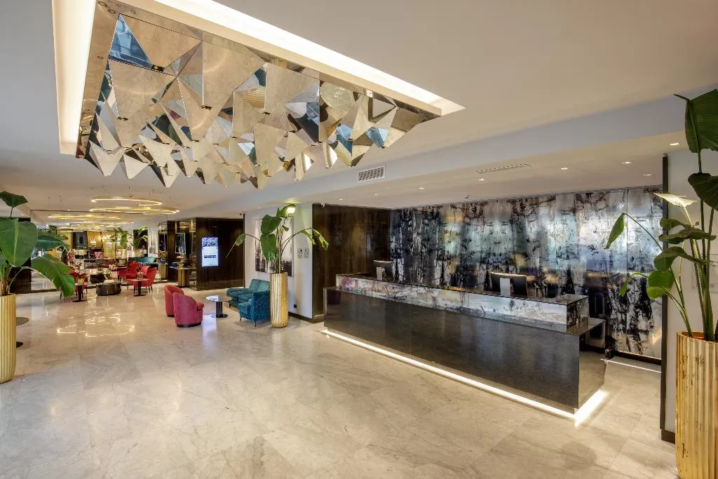 Lobby, St. Martin, Rome