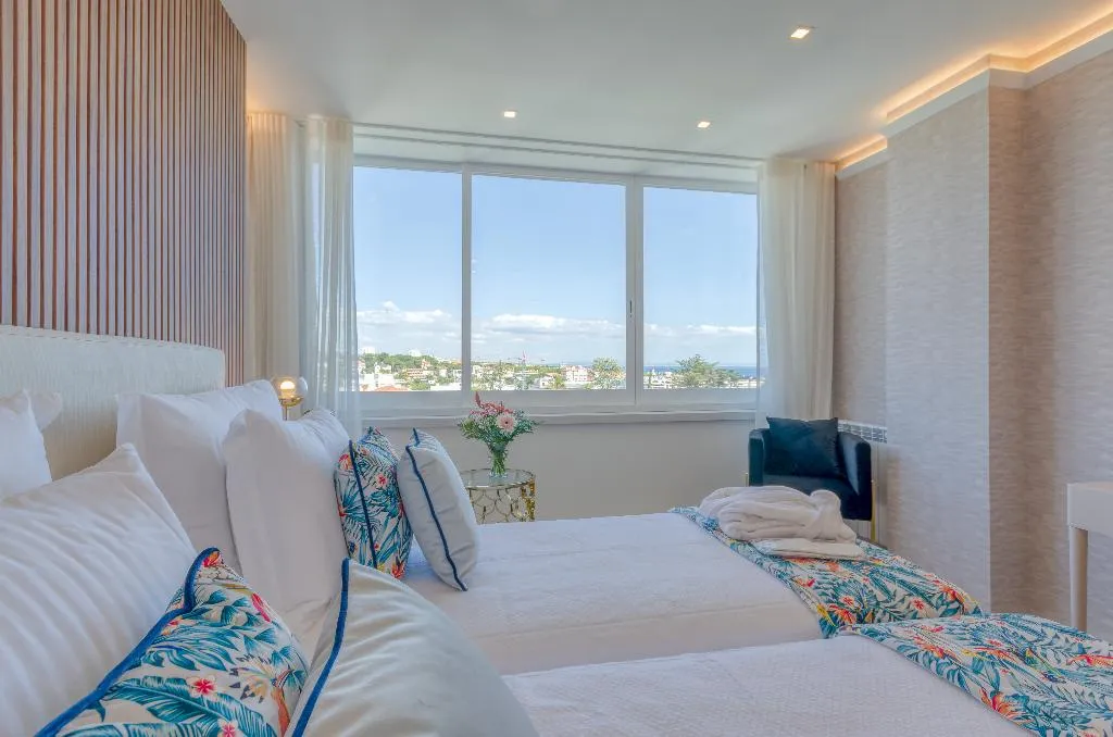 TWIN DELUXE Room, Hotel Lido, Lisbon