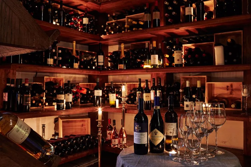Restaurant, Hotel Lord Byron Small Luxury Hotels of the World, Rome