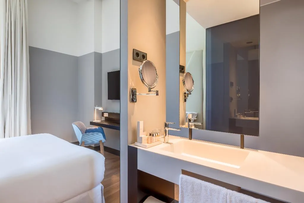 Room, Occidental Diagonal 414, Barcelona
