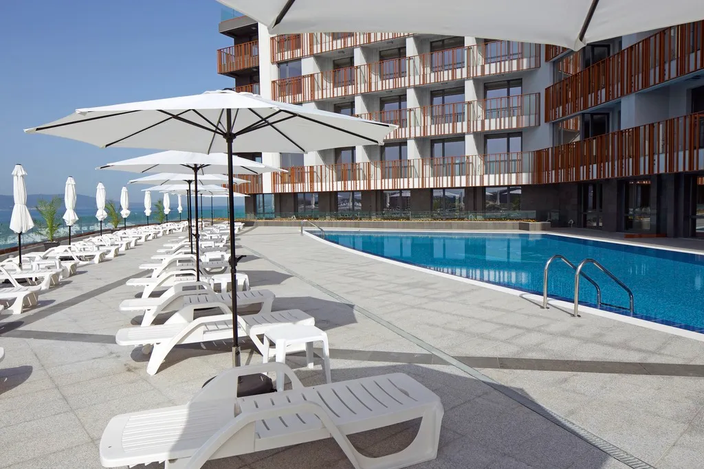 Terrace, Paradiso Apartcomplex, Bourgas
