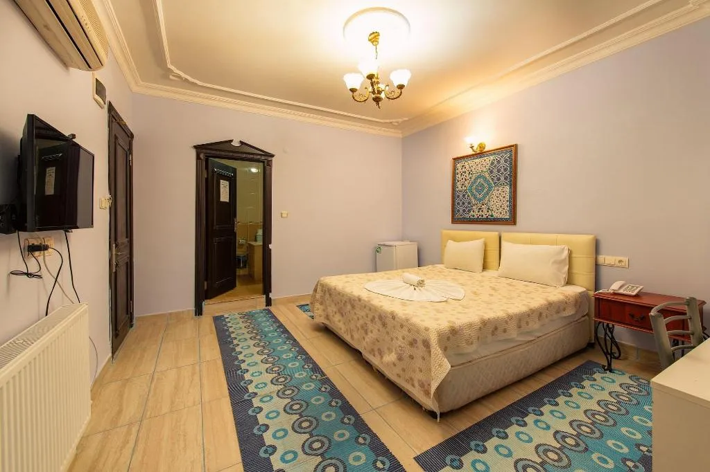 Room, Ephesus Centrum, Izmir