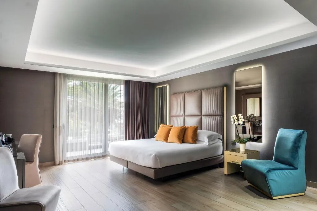 Room, Resort Tre Fontane, Naples
