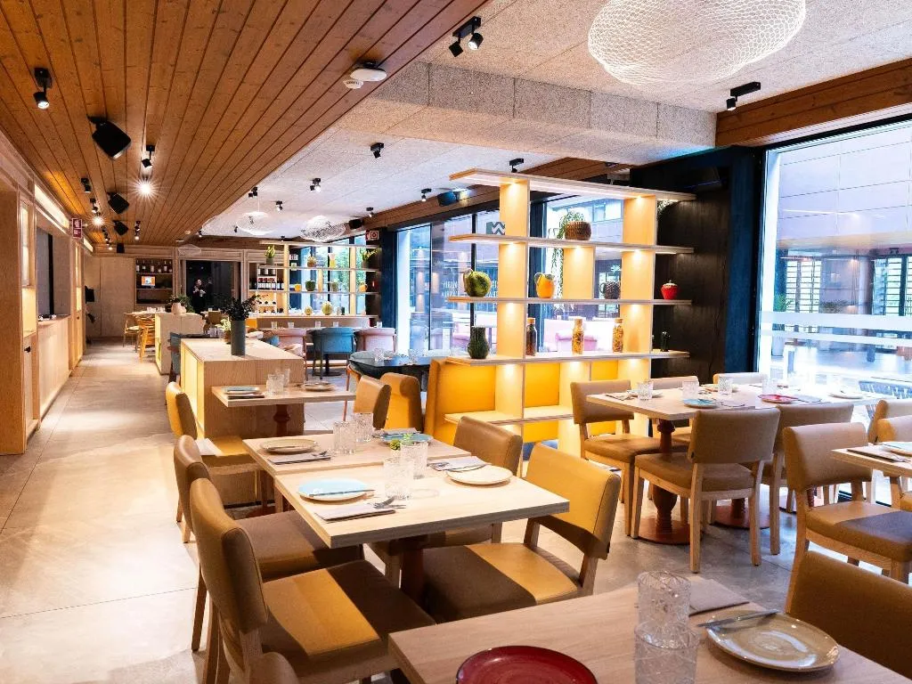 Restaurant, Ibis Styles Lisboa Aeroporto, Lisbon