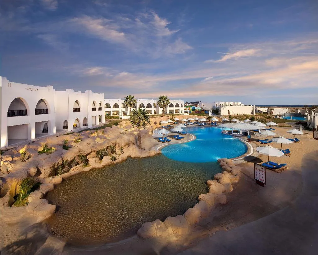 Bar, Hilton Marsa Alam Nubian Resort, Red Sea Riviera