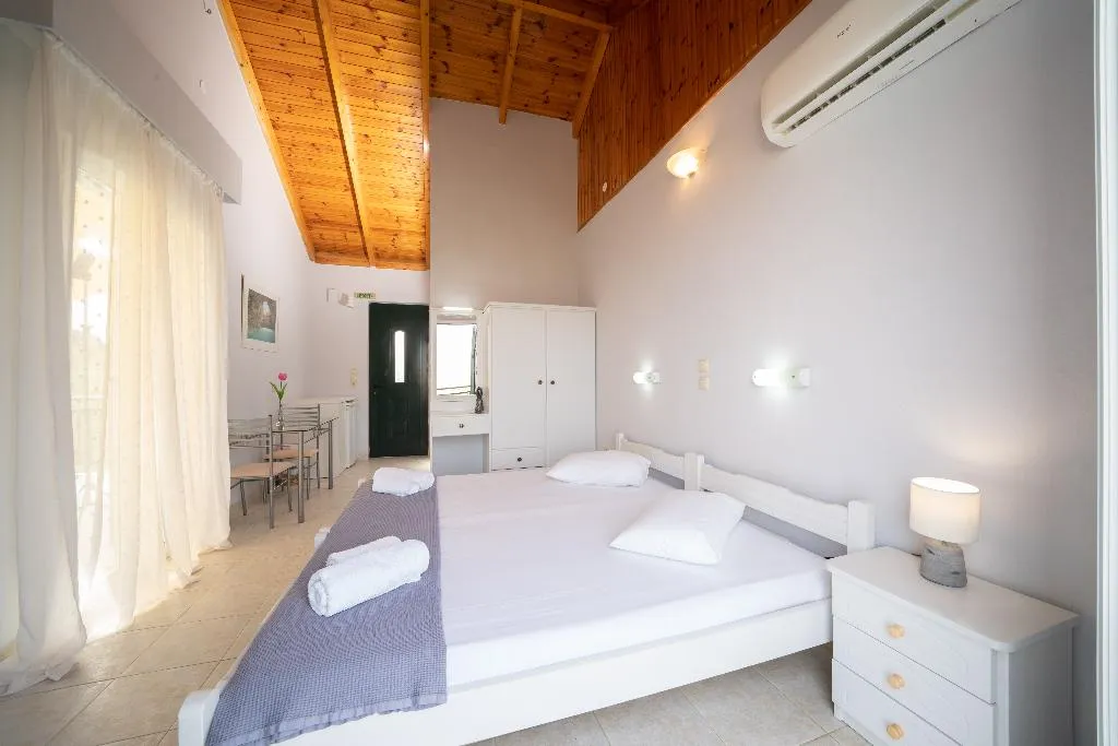 DOUBLE STANDARD Room, Xi Village, Kefallinia