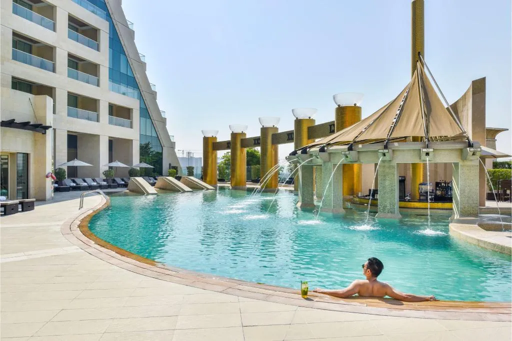 Pool, Raffles Dubai, Dubai