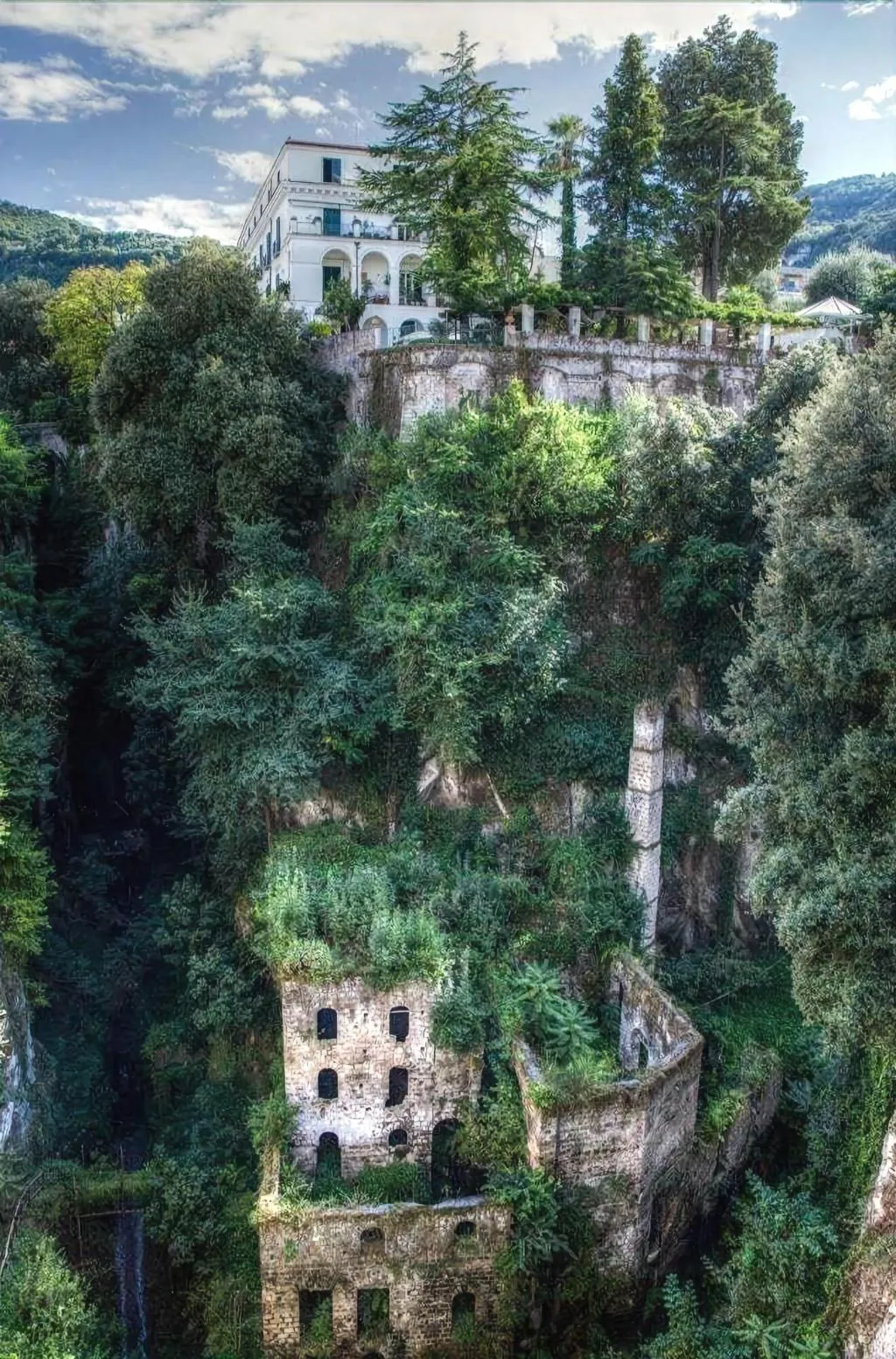 General view, Relais La Rupe, Naples