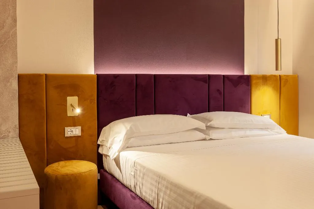 DOUBLE SUPERIOR Room, La Fortezza, Florence