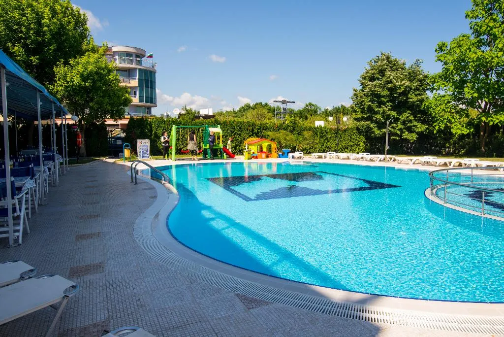 Pool, Hotel Regatta Palace, Bourgas