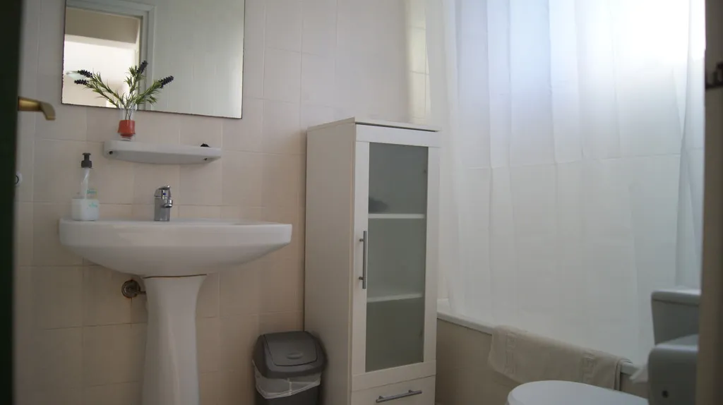 Room, California I&II, Menorca
