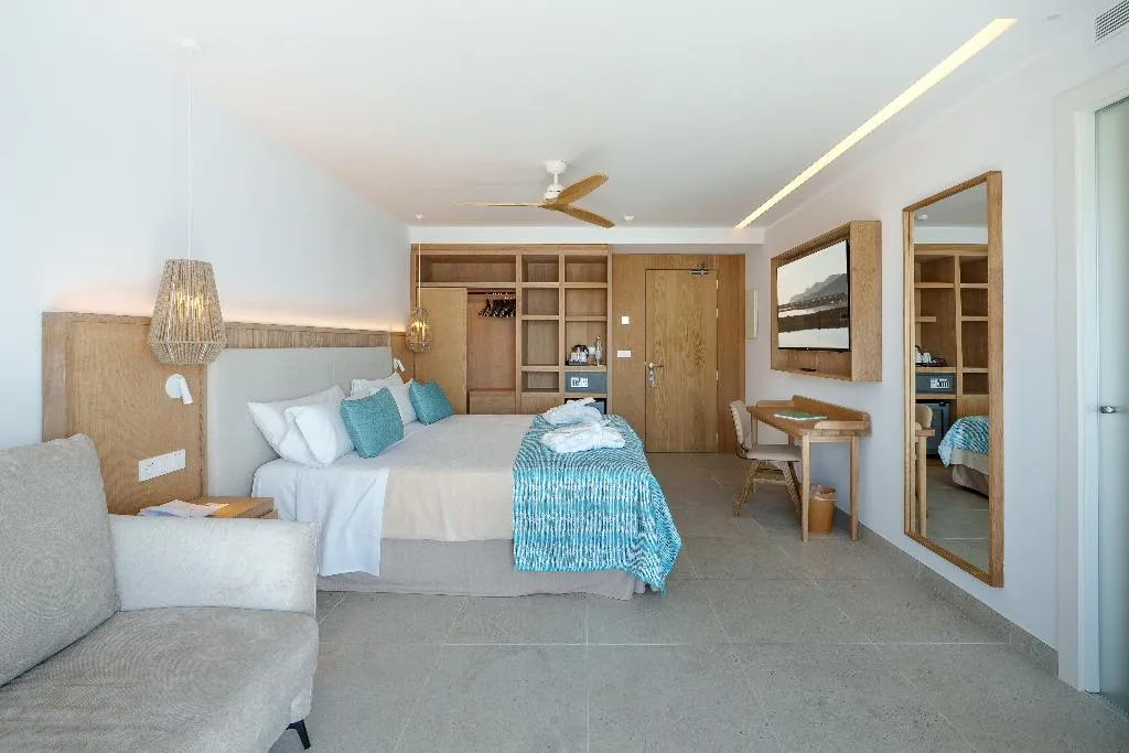 Double or Twin SUPERIOR Room, Bellamar, Ibiza