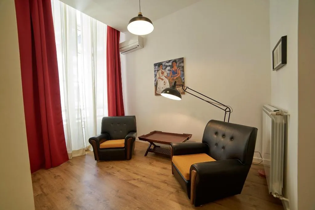 Room, Daily Napoli, Naples
