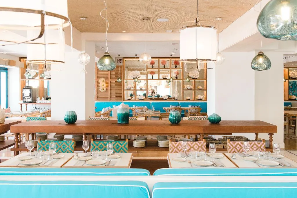 Restaurant, Hotel Honucai, Majorca