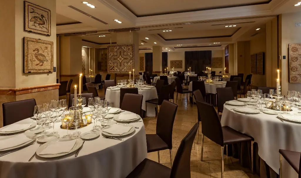 Conferences, Hotel Villa Real, Madrid