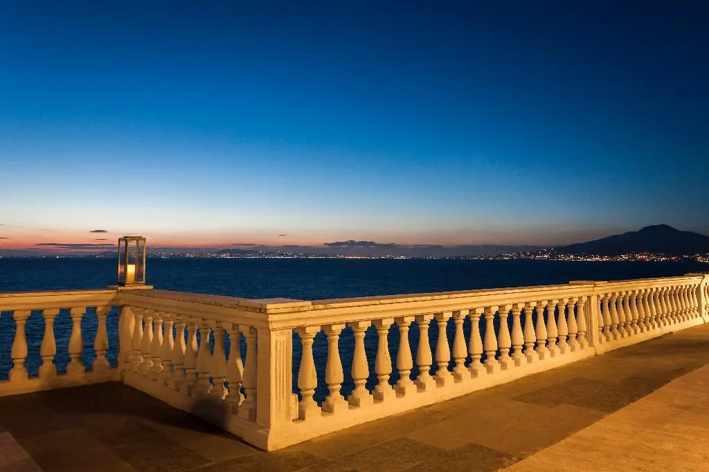 Terrace, Grand Hotel Cocumella, Naples
