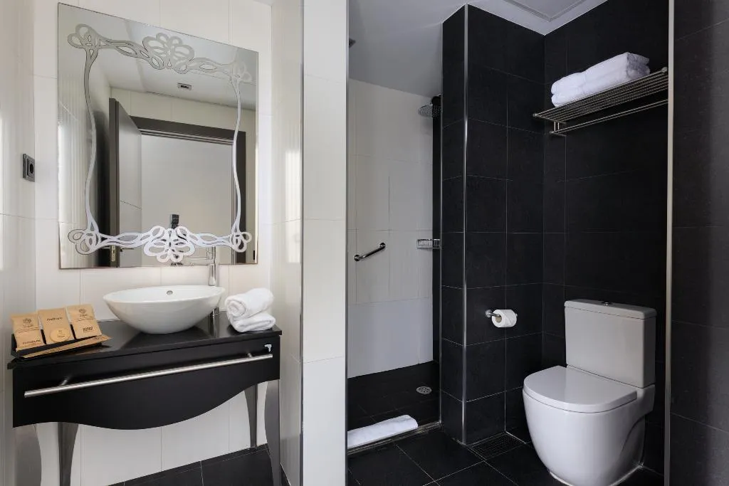 DOUBLE STANDARD Room, Hotel Ciutadella Barcelona, Barcelona