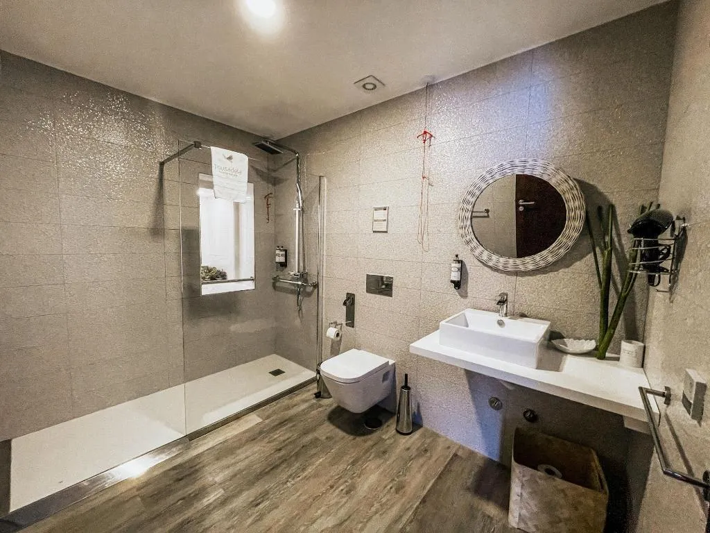Room, Pousadela Village, Porto
