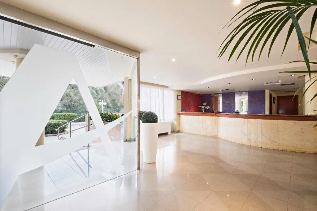 Lobby, Azuline Hotel Bahamas, Majorca