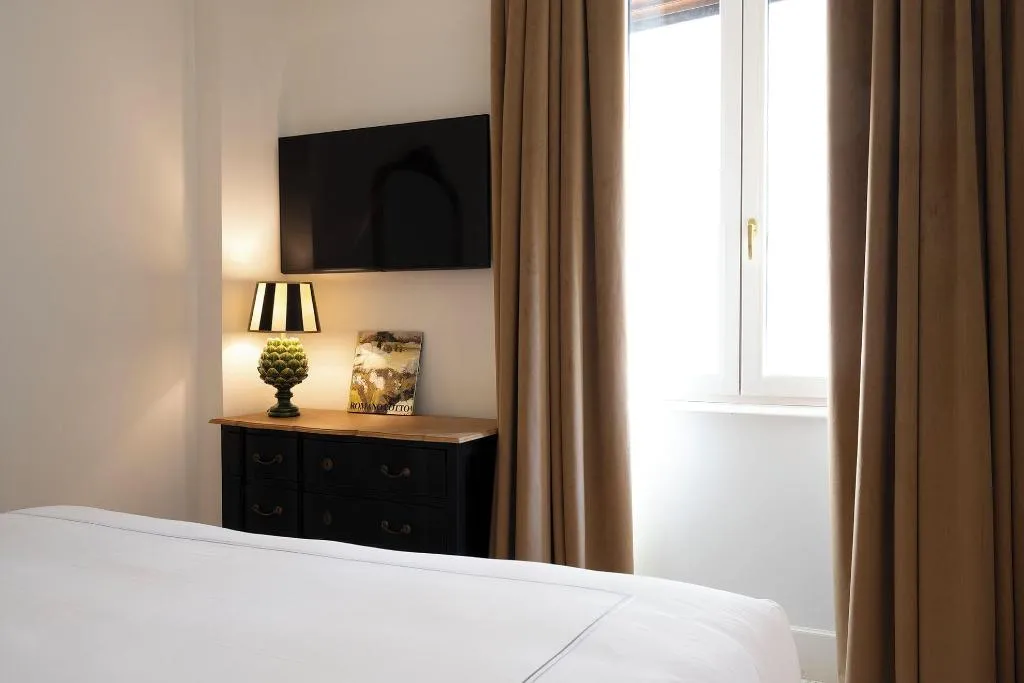 Room, Elizabeth Unique Apartments, Rome