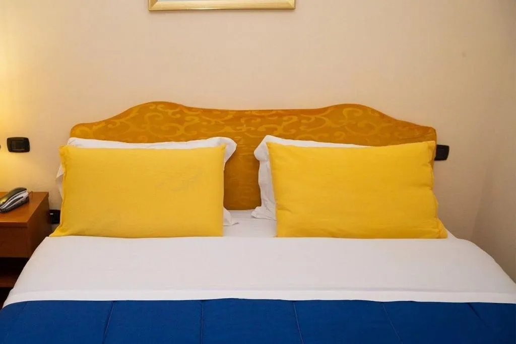 Room, Hotel Palace 2000, Rome