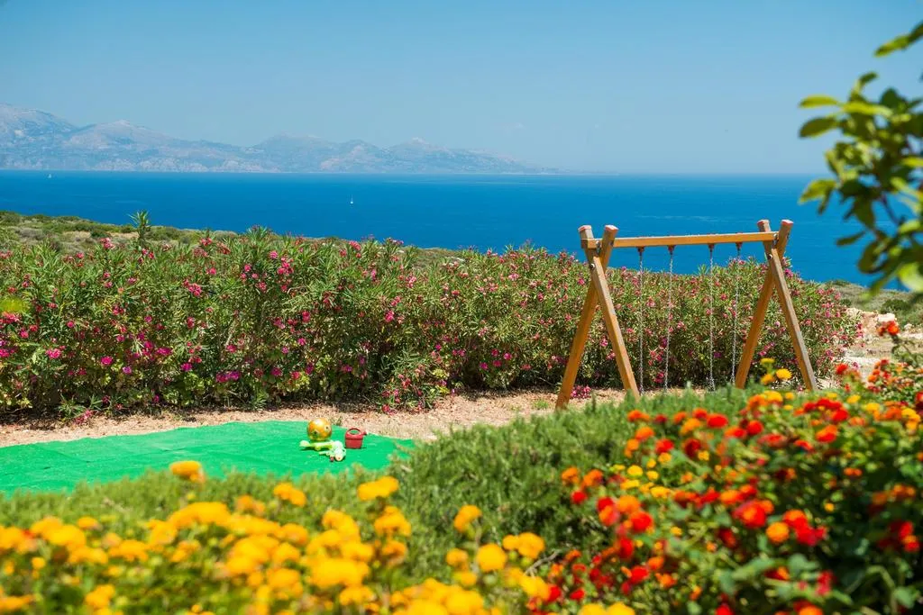 VILLA SIX BEDROOMS WITH PRIVATE POOL Room, Blue Caves Villas, Zante