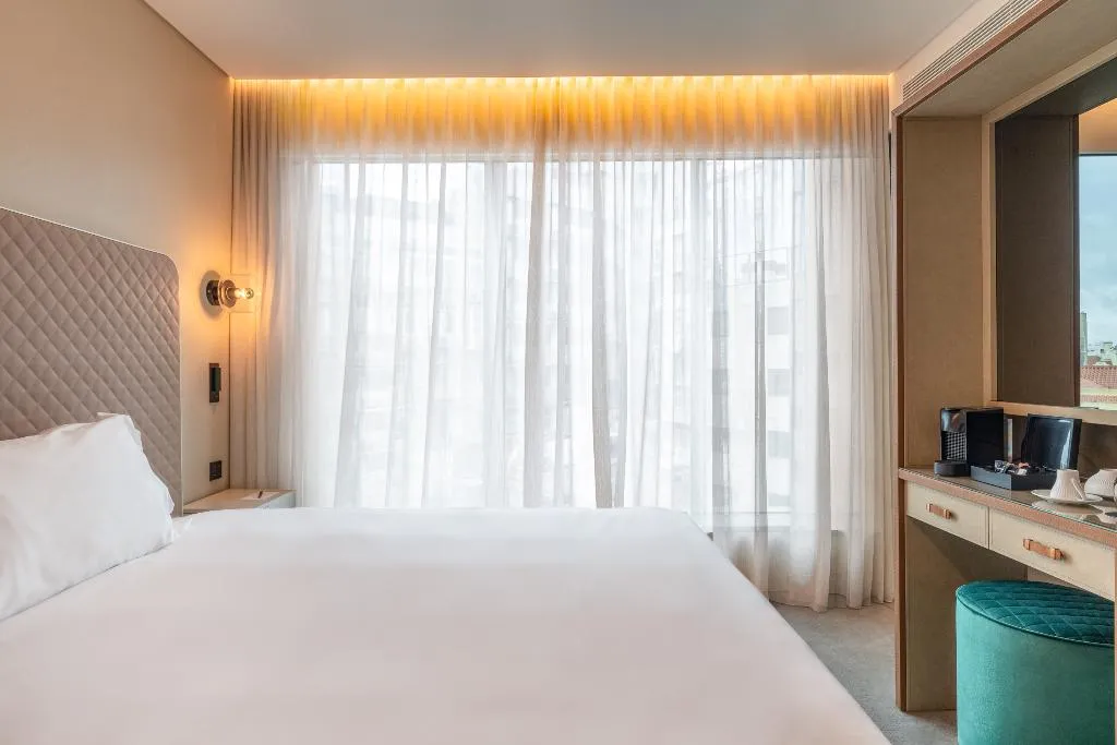 SINGLE STANDARD Room, Luster Hotel, Lisbon