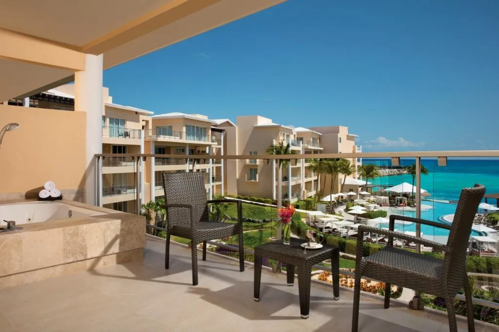 SUITE CLUB OCEAN VIEW Room, Dreams Jade Resort & Spa - All Inclusive, Cancun Area