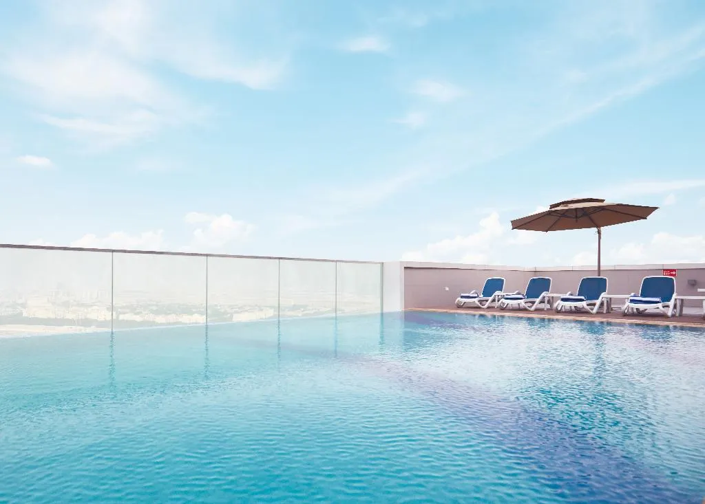 Pool, Treppan Hotel & Suites by Fakhruddin, Dubai