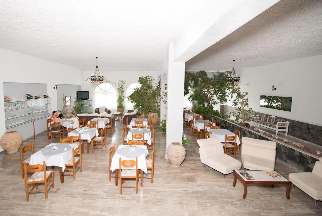 Restaurant, Porto Castello, Santorini