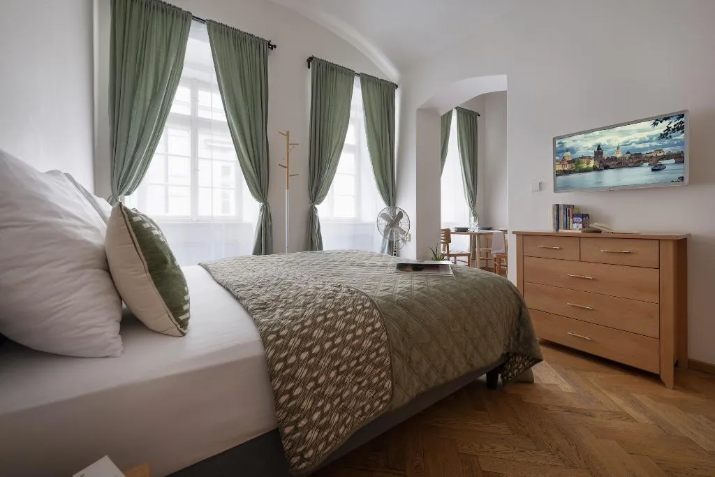 DOUBLE BASIC Room, Boutique Apartments White Swan, Prague