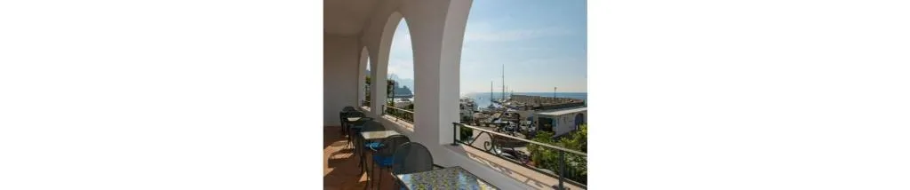 Restaurant, Aurora, Naples