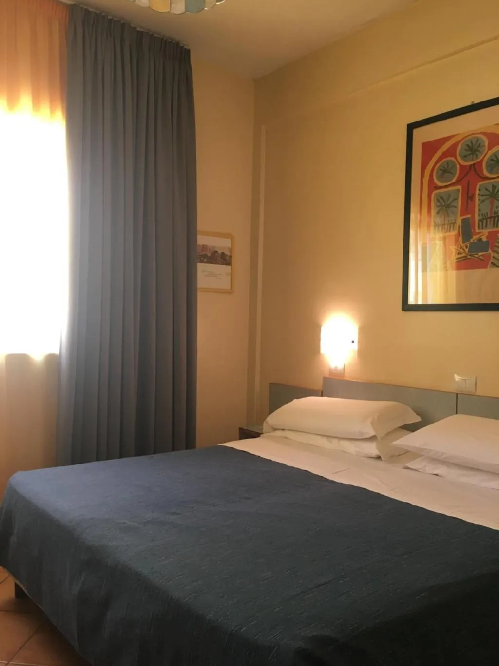 Room, Ping Pong, Rome