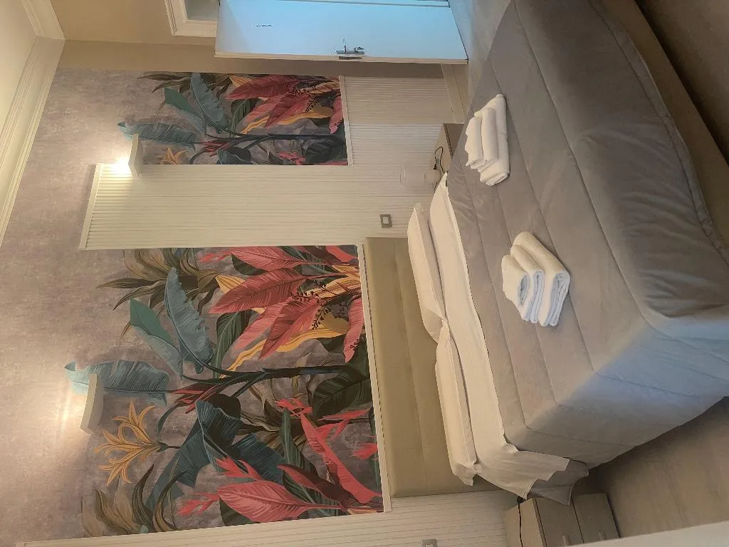 TRIPLE STANDARD Room, B&B Chez Moi, Naples