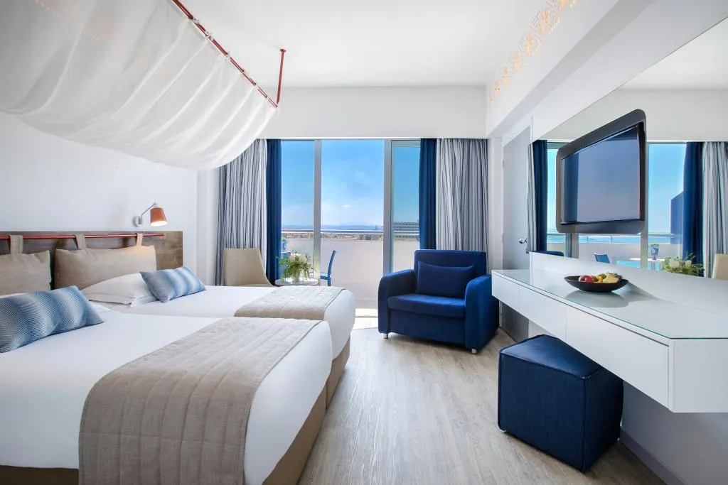 Double or Twin PREMIUM Room, Lordos Beach, Cyprus