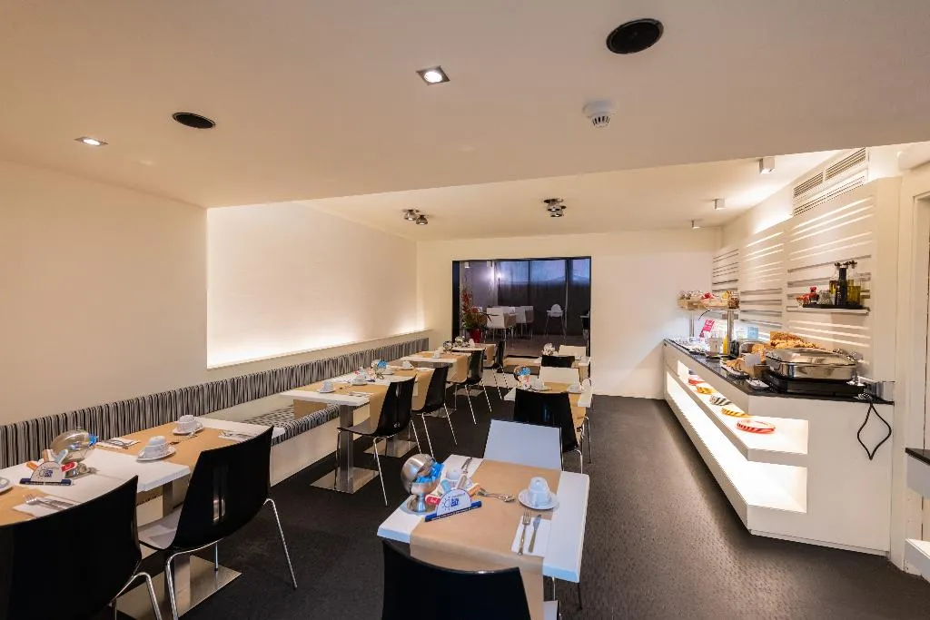 Restaurant, Atenea Rekord Suites, Barcelona